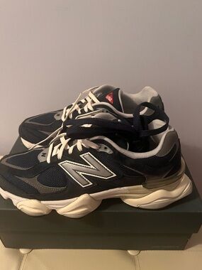 New Balance Navy, White & Gray Retro Athletic Sneakers